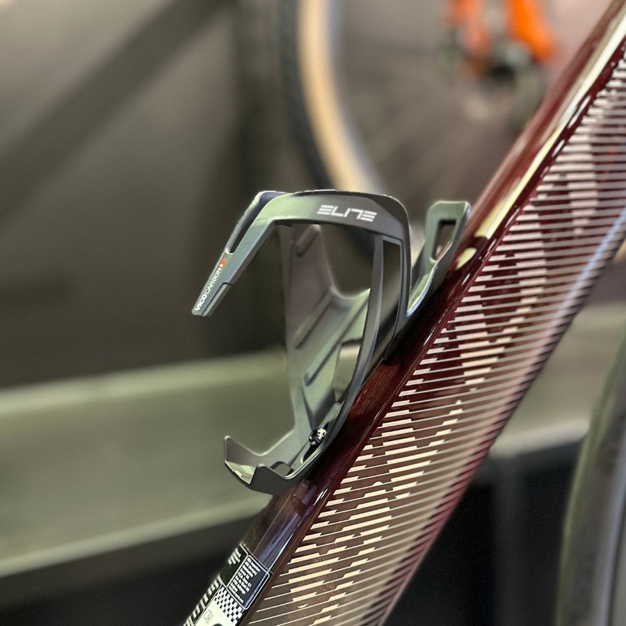 Suporte de Garrafa Elite Vico Carbon Preto Fosco