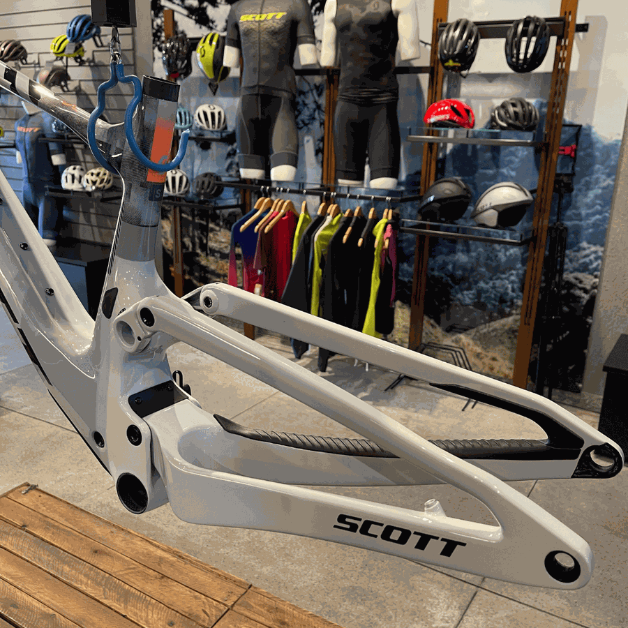 Quadro SCOTT Spark RC team issue em Carbono branco gelo