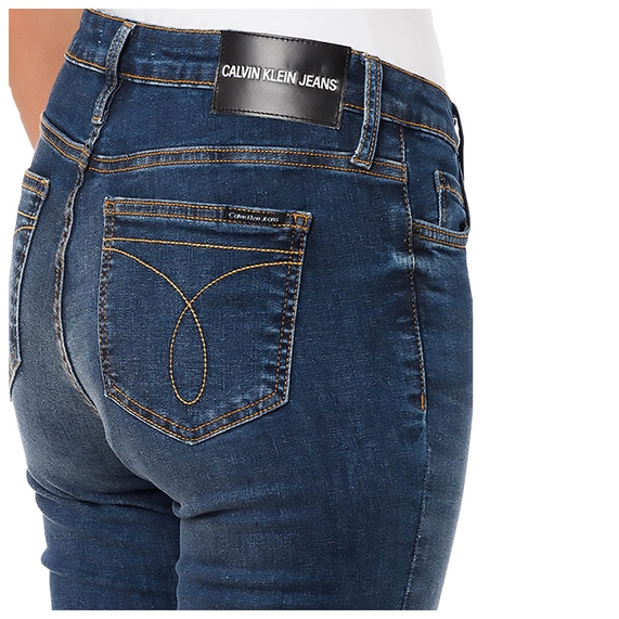 CALÇA JEANS FEMININA SUPER SKINNY CINTURA MÉDIA CALVIN KLEIN JEANS