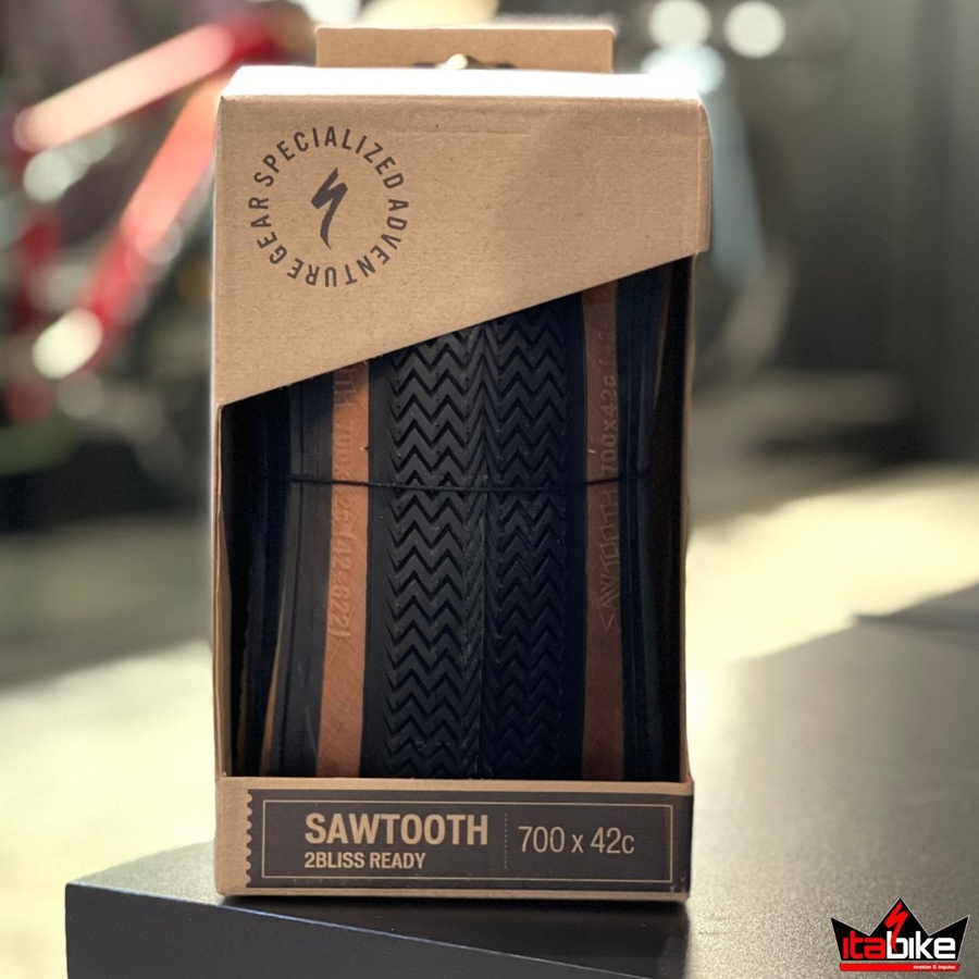 Pneu Gravel Specialized Sawtooth Tubeless Transparent Sidewalls Faixa Bege