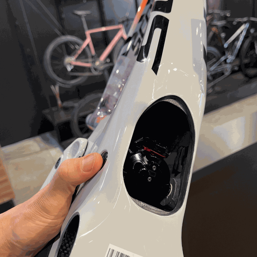 Quadro SCOTT Spark RC team issue em Carbono branco gelo