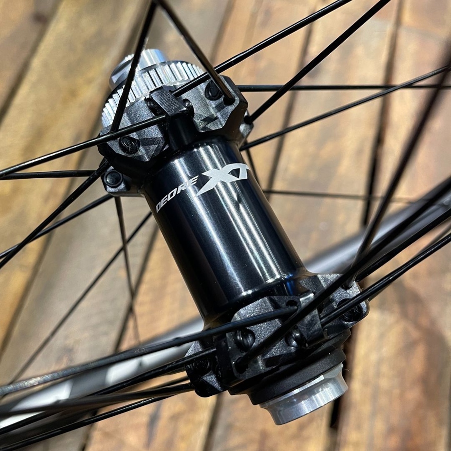 Rodas Shimano XT WH-M8100 MicroSpline 