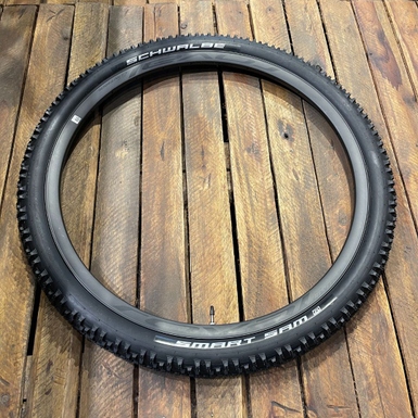 Pneu Schwalbe NÃO TUBELESS Smart Sam Arame Preto