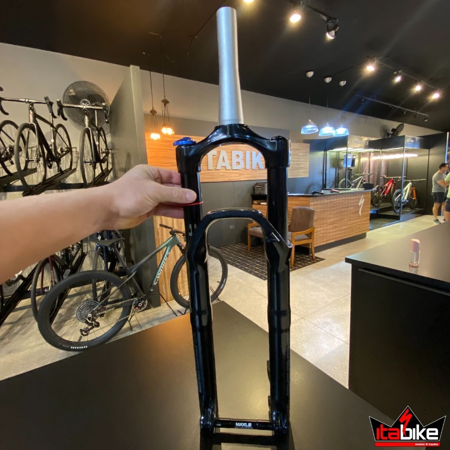 Garfo de Suspensão RockShox Original Reba RL 120mm Preta