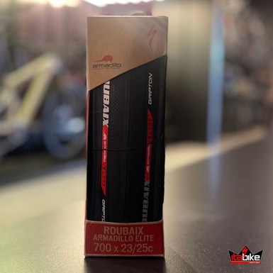 Pneu Speed Specialized Roubaix Armadillo Elite  Preto