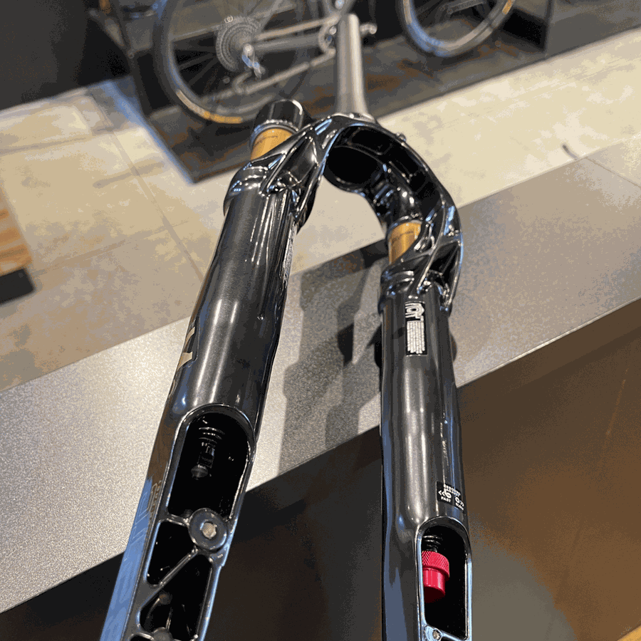 Garfo de Suspensão Fox Kashima Original 32 Para Gravel Preta 40/50mm 2025