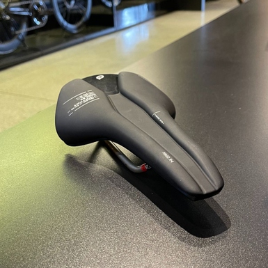 Selim Prologo Nago R4 Tirox Preto